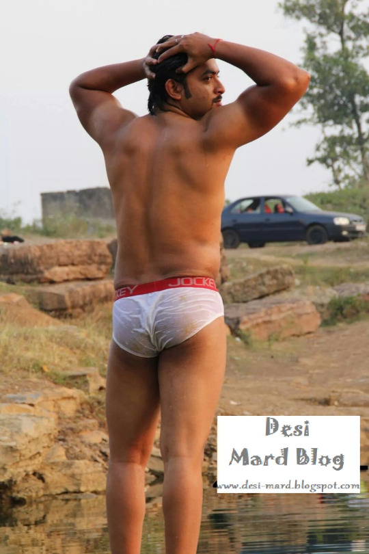 nude desi hunk