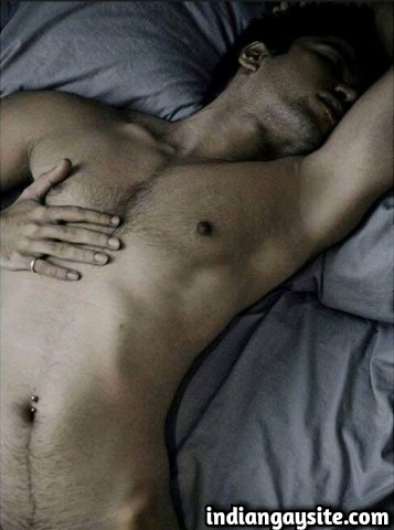 Indian Gay Sex Story: One wintery night