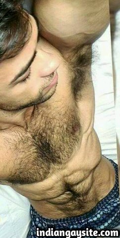 Indian Gay Sex Story: Pizza guy took delivery of my ass: 2