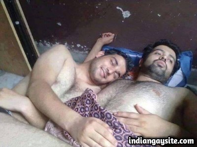 Indian Gay Erotica of Young Friends Making Out