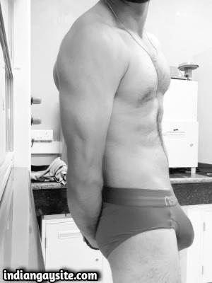 Naked Indian Hunk Shows Bulging Boner in Office