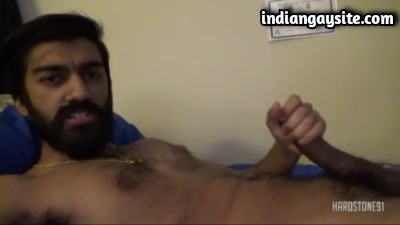 Hairy Gay Porn of Cute Guy's Wild Cumshots