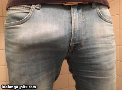 Kinky gay sex story of horny friend's wild fuck: 1