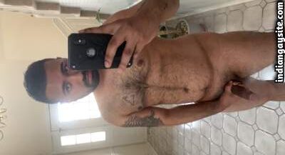 Horny nude chub playing with his cock in nude pics