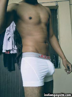 Bulging horny hunk