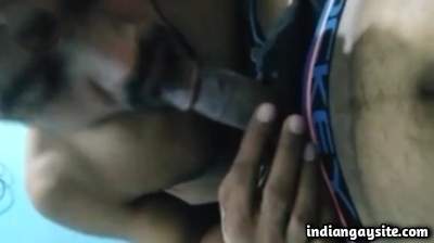 Slutty sucker boy pleasing his hot young date orally