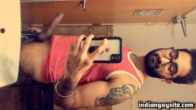 9 inch dick of a sexy and hot hairy naked man