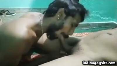 Cock sucking man loving the big cock of hot top