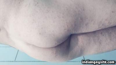 Tight ass guy from Jammu teasing his sexy body in pics