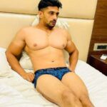 Muscular undies hunk teasing us with his fit body