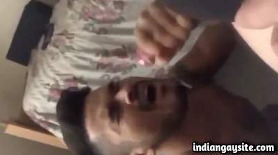 Facial gay video of a sexy boy making a hunk cum hard