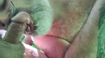 Old hairy dadaji loves to suck big cocks