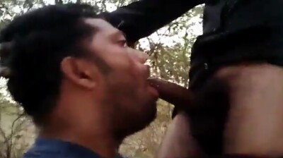 Young cock sucker cruising for old man dick