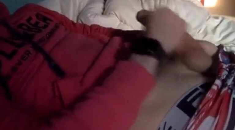 Dick show video and jerk off by desi man