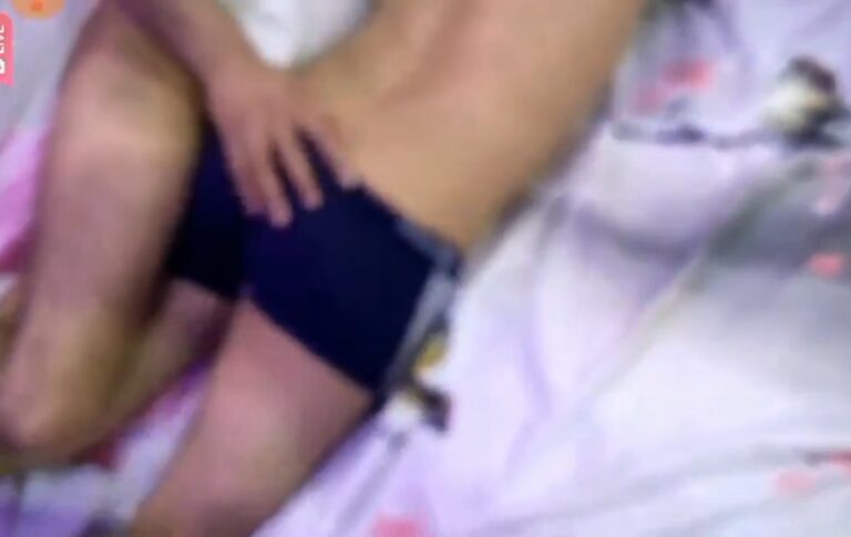 Gay slumber party of hot hunks