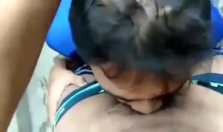 Public gay fun with ass rimmer and cock sucker