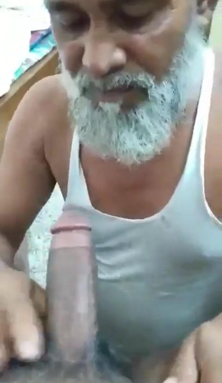 Stud daddy with beard sucking juicy young boy