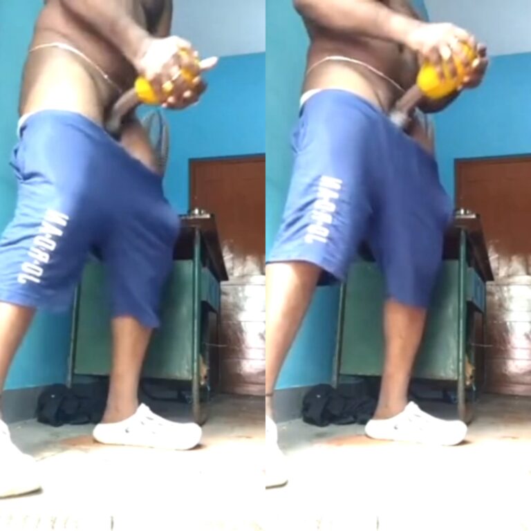 Blue shorts man enjoy dick flashing video