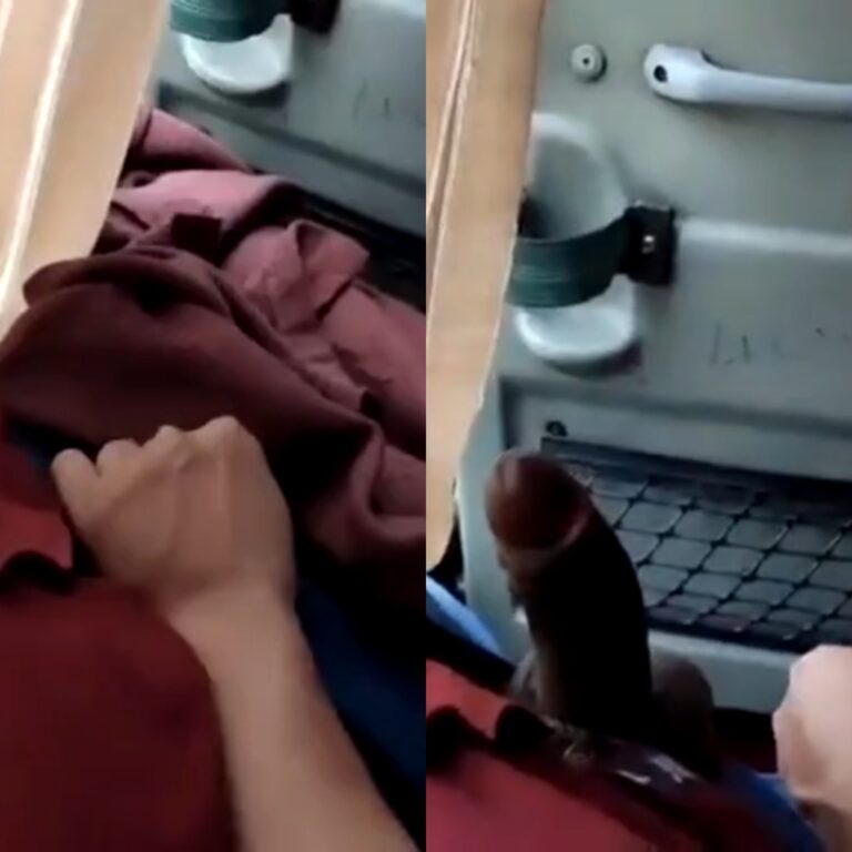 Strangers bus blowjob