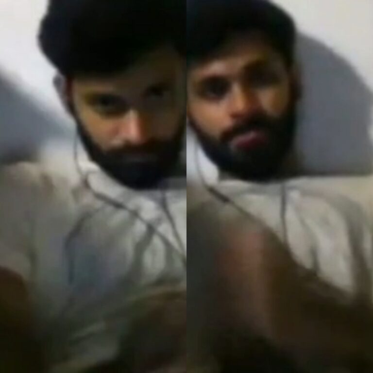 Collge boy mms hot handjob