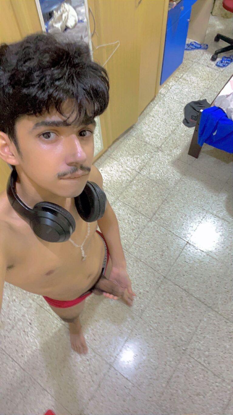 Naughty Horny gay sex adventure